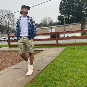 Meet your Posher, Eddy